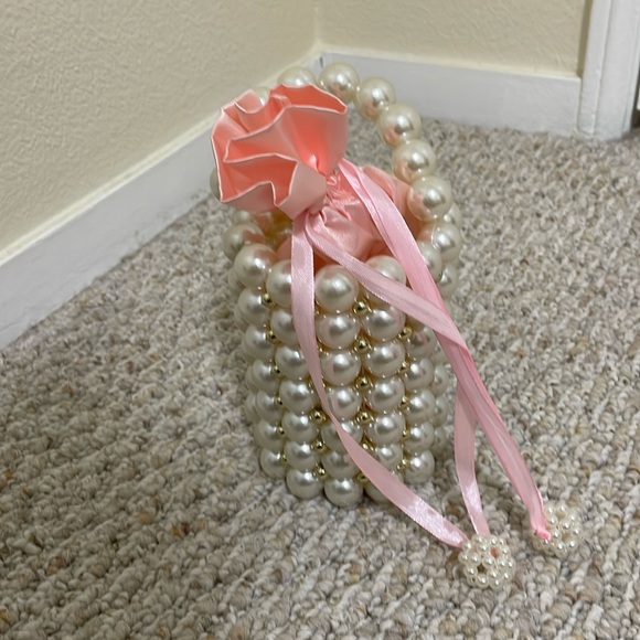 Brand New SHEIN 2 In 1 Faux Pearl Beaded Bucket Bag - Picture 1 of 6